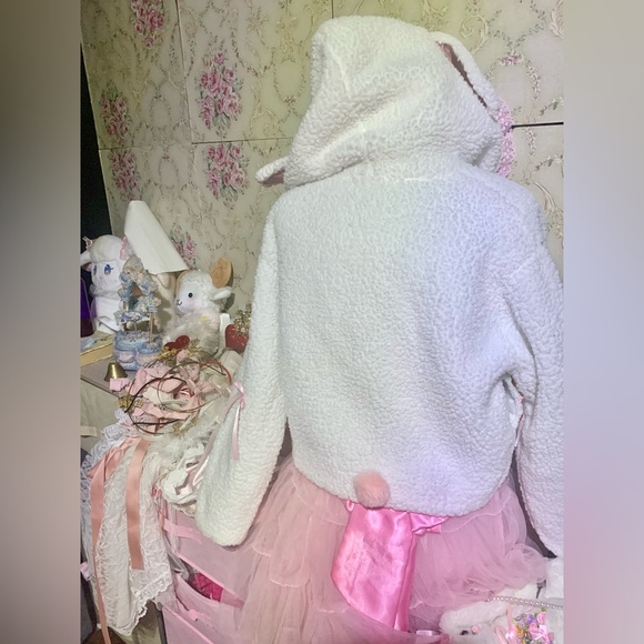 SOLD - Picture 2 of 8